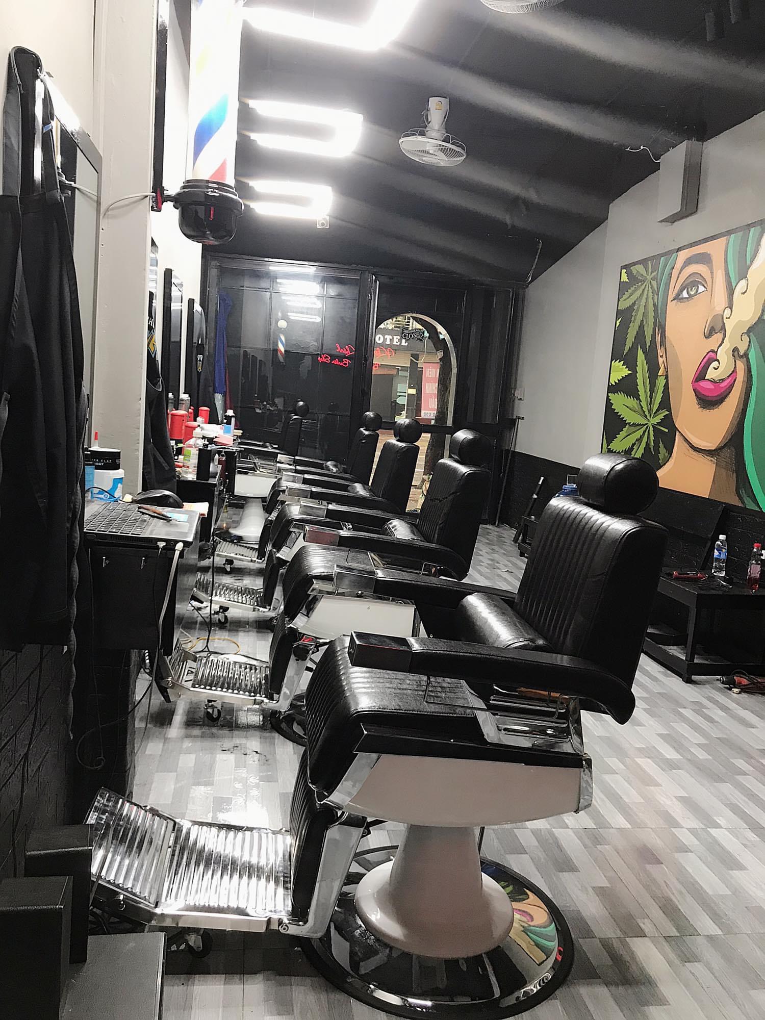 Lion Decor – Ghế Barber Cao Cấp | Ghế Cắt Tóc Nam – Nội Thất Barber Chuyên Nghiệp
