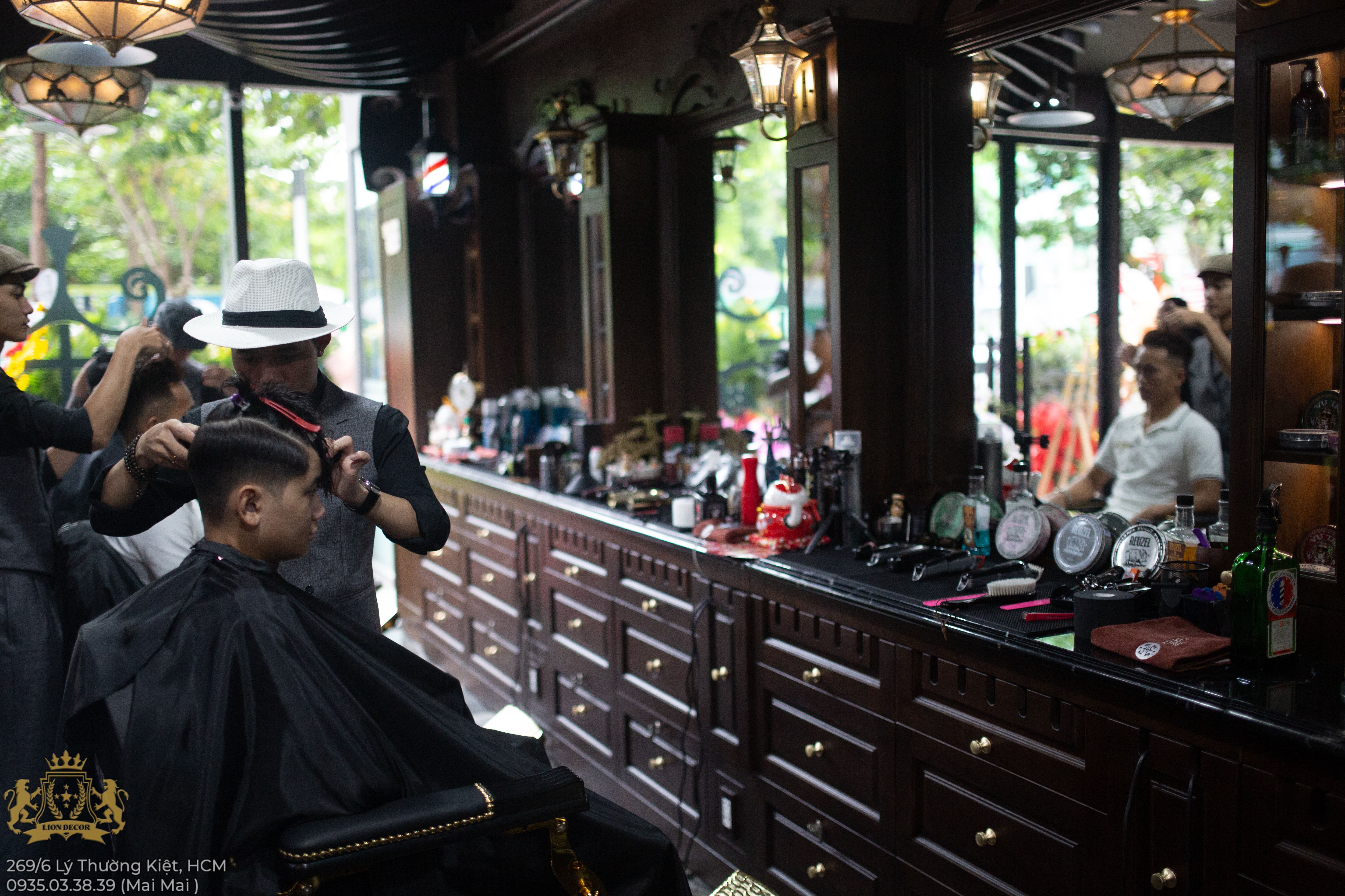 Lion Decor – Ghế Barber Cao Cấp | Ghế Cắt Tóc Nam – Nội Thất Barber Chuyên Nghiệp