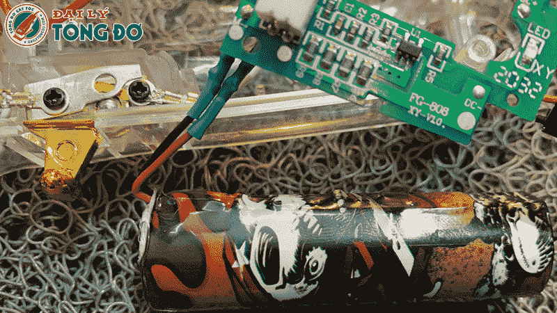 Lion Decor – Ghế Barber Cao Cấp | Ghế Cắt Tóc Nam – Nội Thất Barber Chuyên Nghiệp