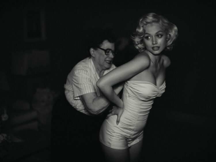 Blonde: bộ phim 18+ về cuộc đời Marilyn Monroe