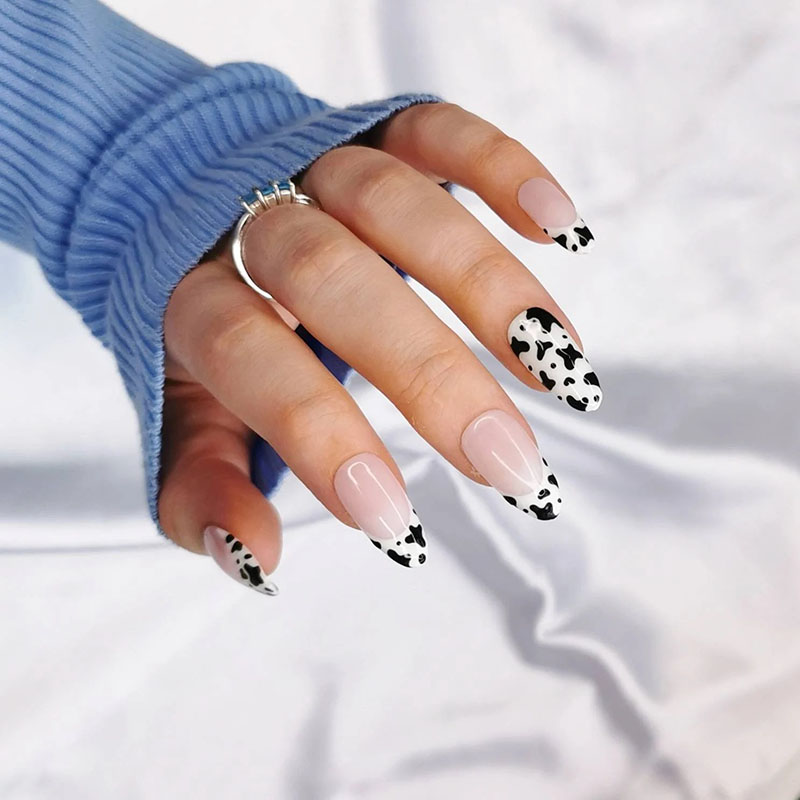 10 Mẫu nail sơn đầu móng trắng đẹp “chân ái” cho mọi cô nàng