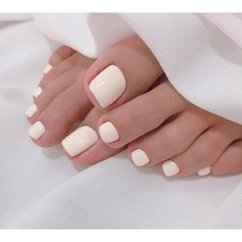 Mẫu nail chân màu trắng đẹp nhẹ nhàng - đẹp365