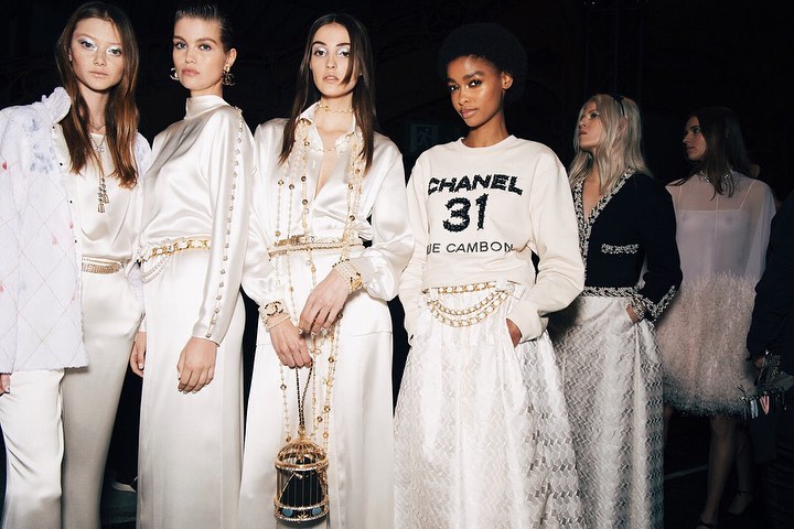 Lion Decor – Ghế Barber Cao Cấp | Ghế Cắt Tóc Nam – Nội Thất Barber Chuyên Nghiệp