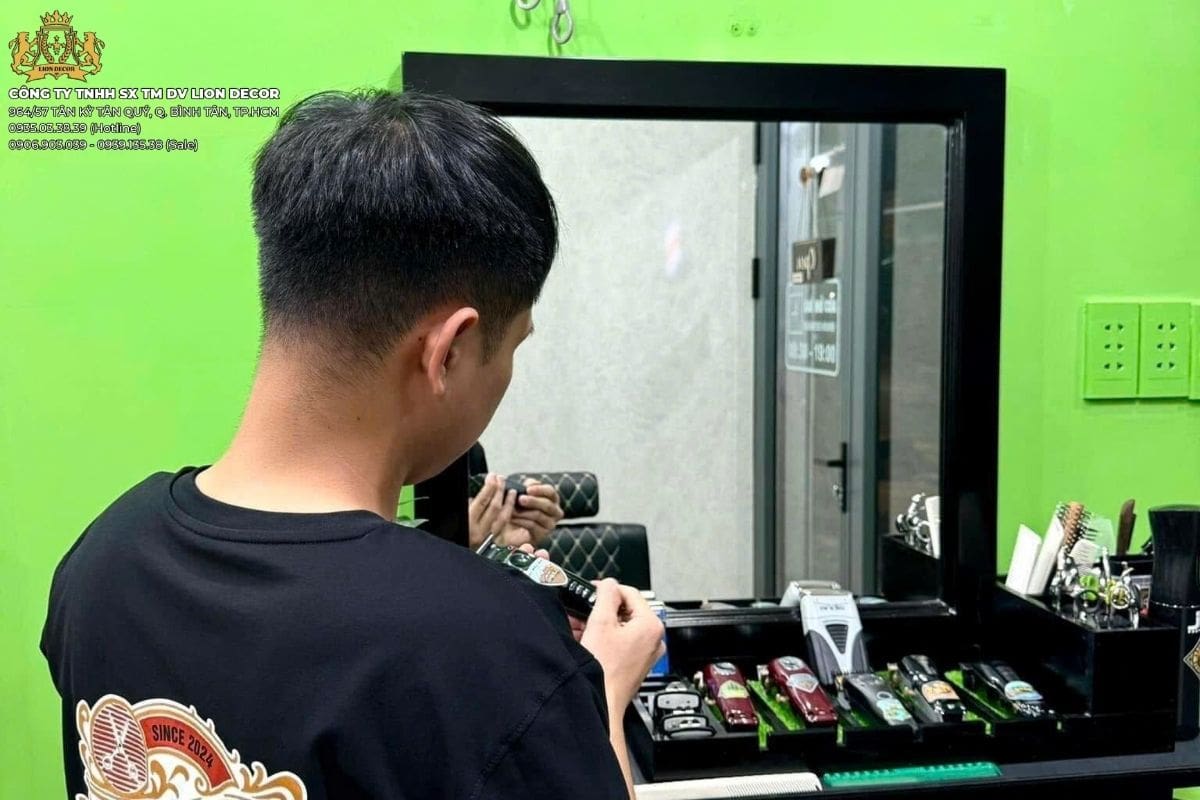 Trang trí tiệm tóc Barber Bình Dương nhỏ gọn tối ưu không gian