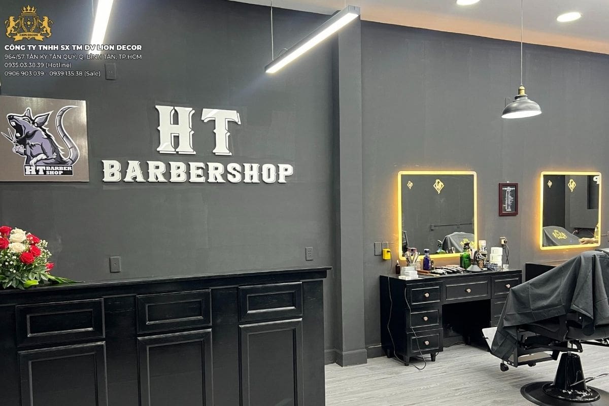 Tủ Gương Kệ Barber: Sự Lựa Chọn Cho Salon Đa Chức Năng