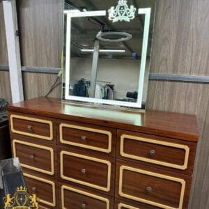 ke-guong-cat-toc-tu-guong