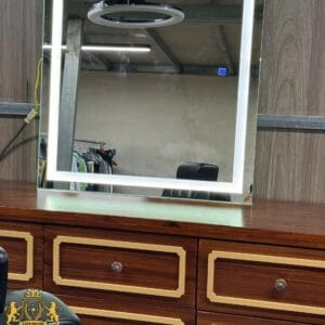 ke-guong-cat-toc-tu-guong