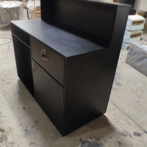 Alternative view of Quầy Thu Ngân Tối Giản Màu Đen – Thiết Kế Theo Yêu Cầu