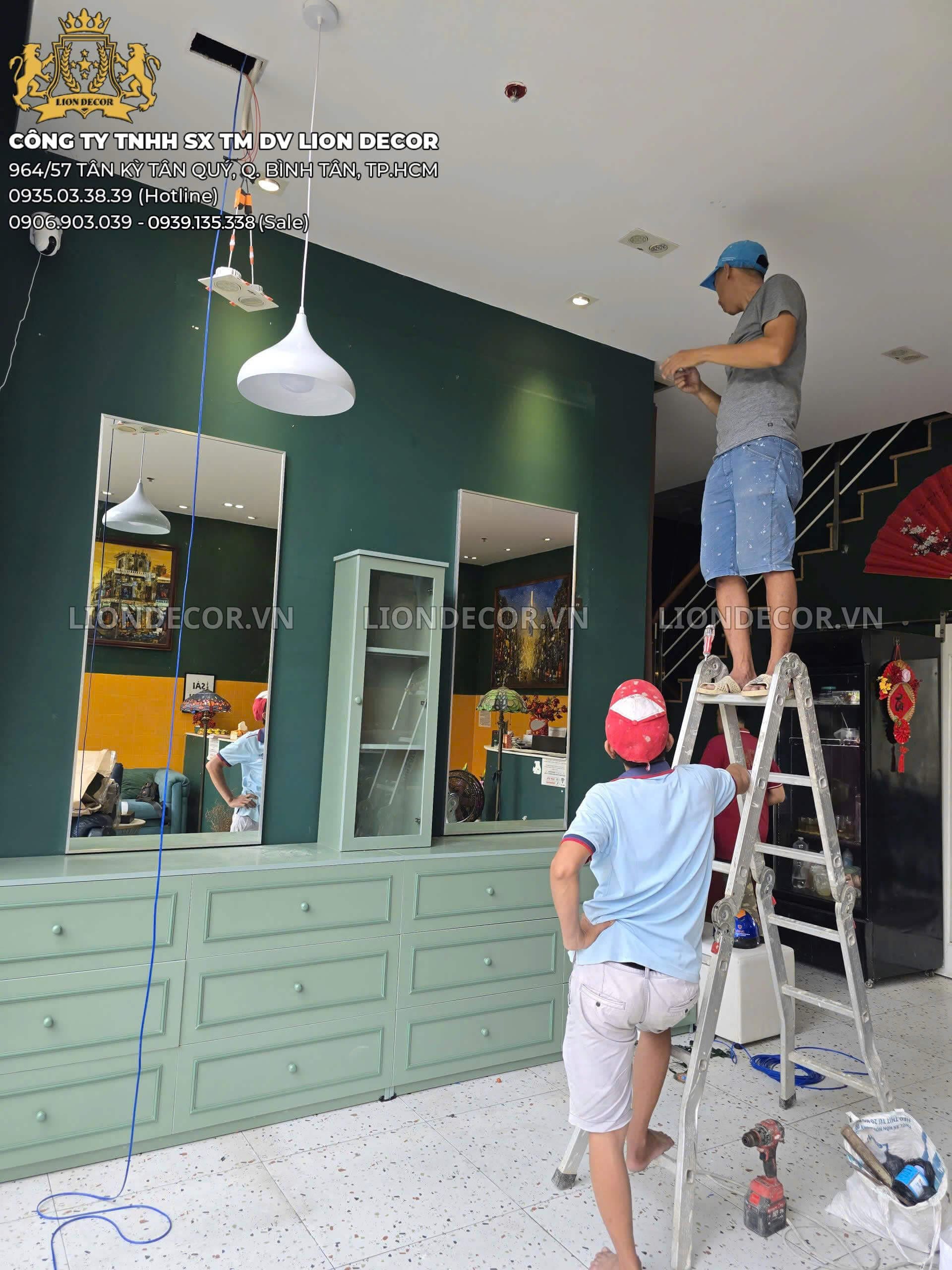 Thiết Kế Barber shop đẹp hiện đại chuyên nghiệp